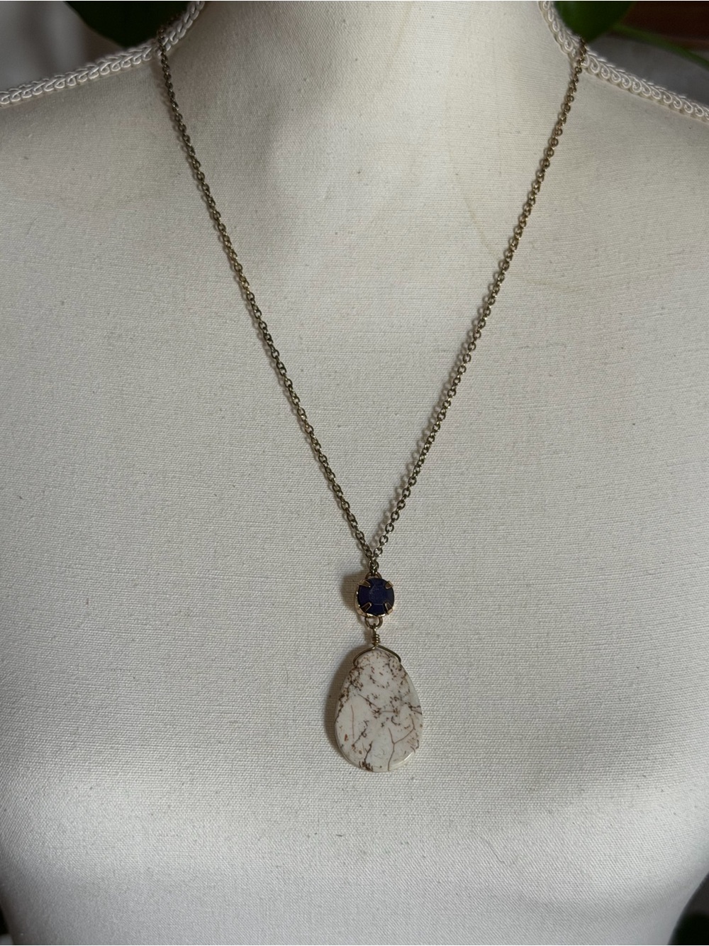 Vintage White Howlite Teardrop & Genuine Blue Sapphire Pendant Necklace